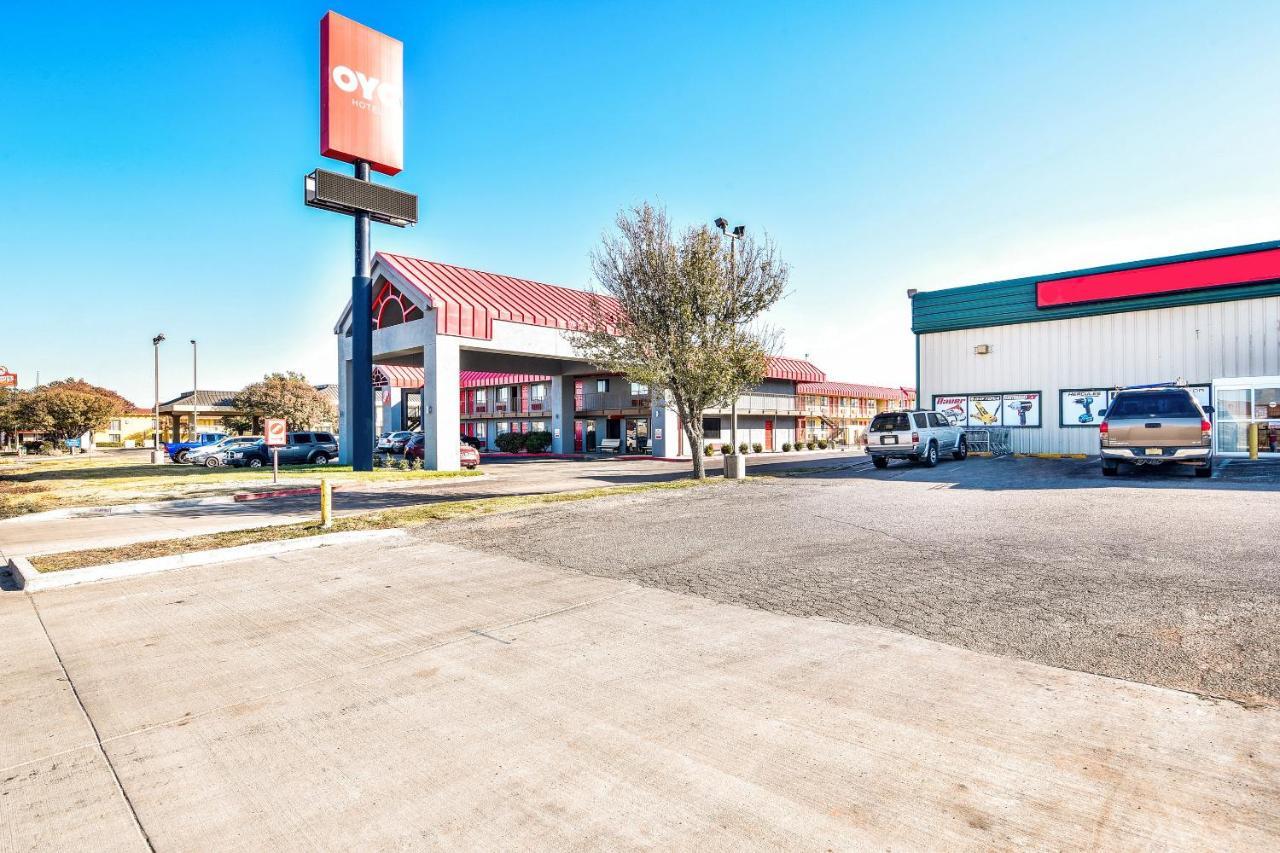 Americas Best Value Inn Amarillo Downtown Exterior foto
